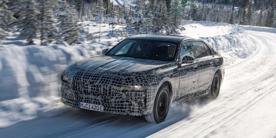 BMW i7 em contagem decrescente