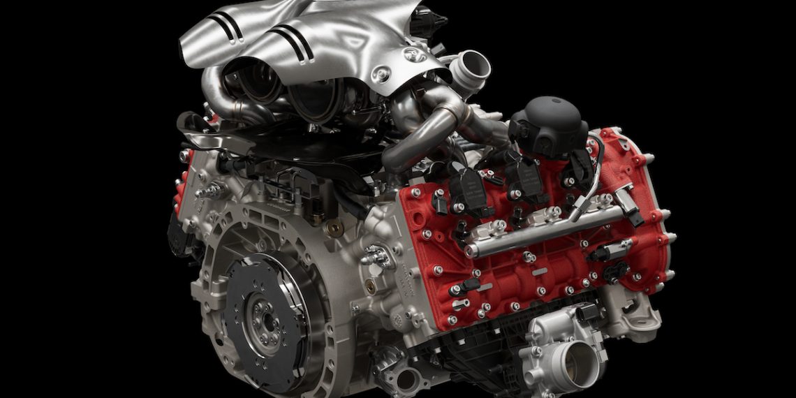 Ferrari encolhe 2 cilindros mas compensa na eletrificação!
