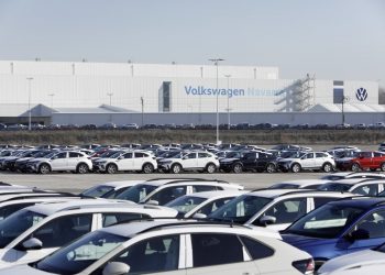 Vendas europeias começaram ano em baixa