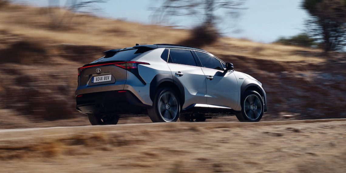 Já é conhecida a autonomia e garantia do Toyota bZ4X