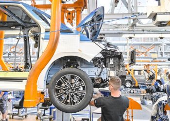 Produção automóvel nacional caiu