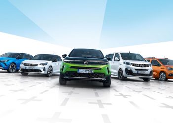 Opel acelera eletrificação: Crossland e Insignia serão elétricos