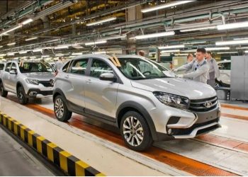 Grupo Renault, vendeu a totalidade das ações que detinha na sucursal russa e a participação maioritária da AVTOVAZ.