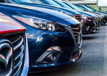 Mercado automóvel continua a desacelerar