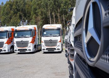 Transportes Álvaro Figueiredo reforça frota Mercedes