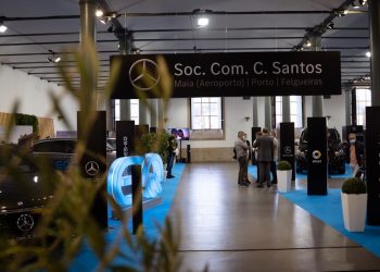 Soc. Com. C. Santos discute eletrificação e mobilidade no Salão do Automóvel Híbrido e Elétrico