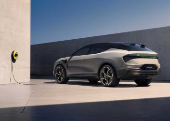 Novo Lotus Electre, o Renascimento da Lotus?