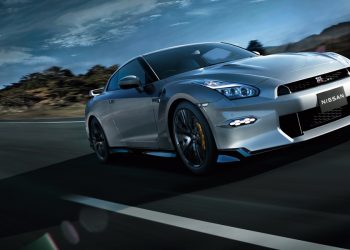 Nissan GT-R