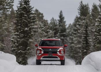Outlander_PHEV