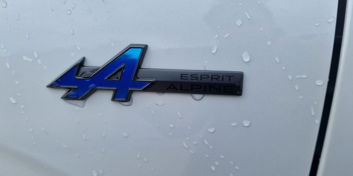 Renault Austral E-Tech com equipamento Espirit Alpine