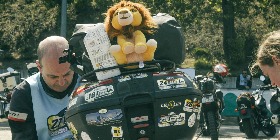Lés-a-Lés juntou toda a família motociclista