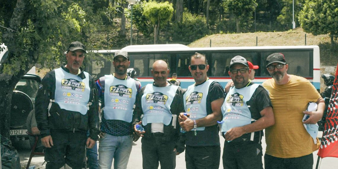 Lés-a-Lés juntou toda a família motociclista
