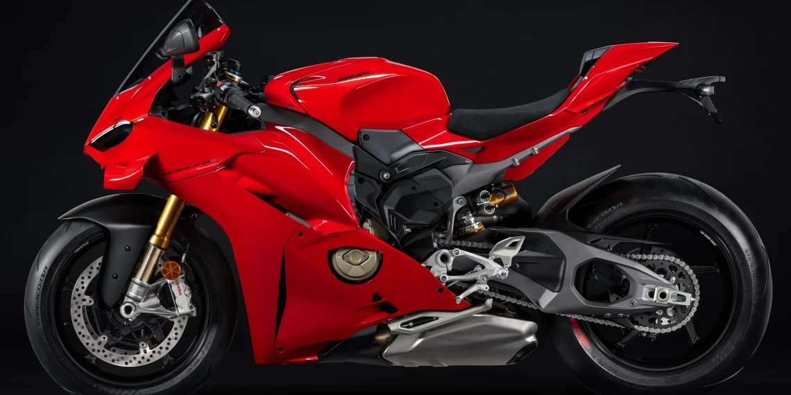 DUCATI PANIGALE volta a cativar atenções